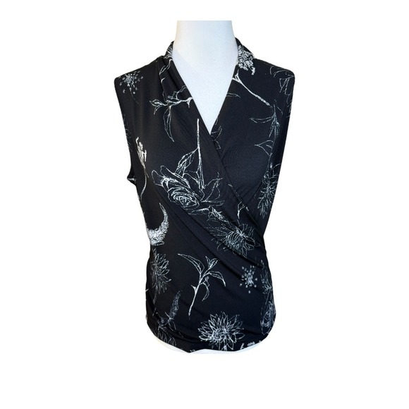 NEW‎ T Tahari Floral Blouse Sleeveless Wrap Top Elegant Party Size Small - Picture 1 of 8
